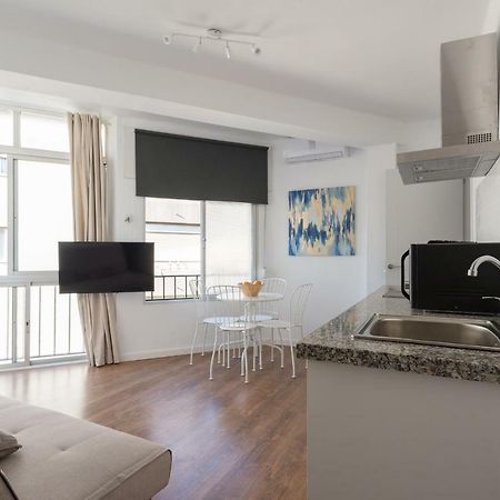 Apartamento Munoz Torrero Apartment Malaga Bagian luar foto