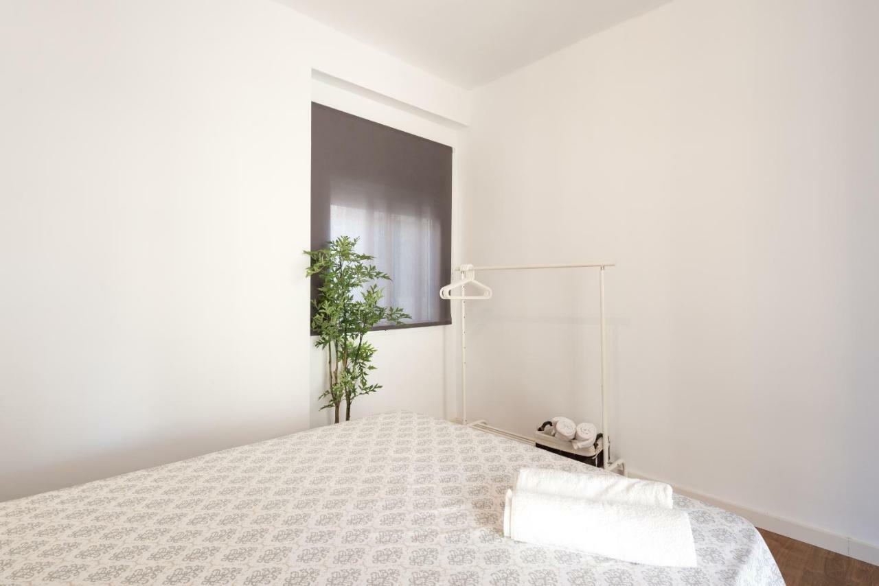 Apartamento Munoz Torrero Apartment Malaga Bagian luar foto